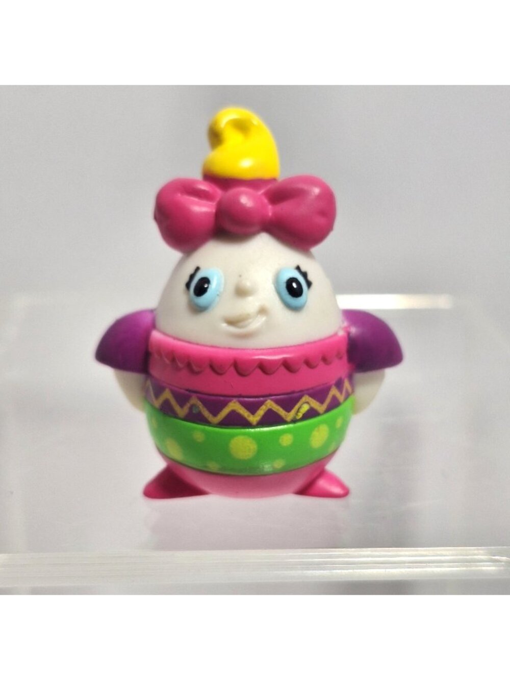 2001 Topps Easter Girl Egg Pencil Topper Humpty Dumpty 1.75" Vintage